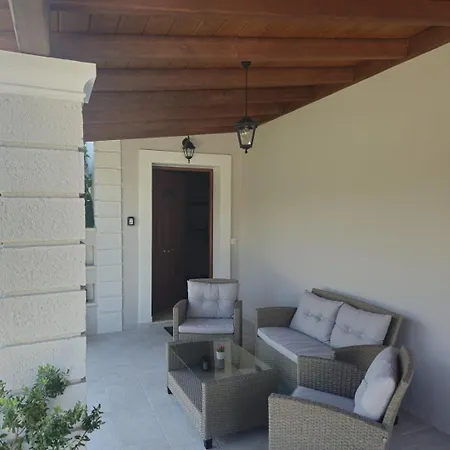 Villa Xampelo *